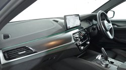 2021 (21) BMW 5 SERIES 530e M Sport 4dr Auto 4939505