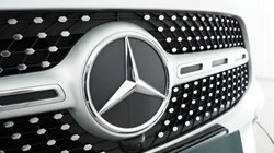 2023 (23) MERCEDES-BENZ GLB 200 AMG Line Premium 5dr 7G-Tronic 4933237