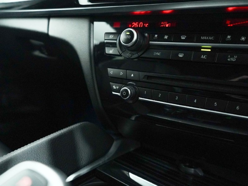 2017 (17) BMW X6 xDrive40d M Sport 5dr Step Auto 4944571