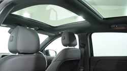 2022 (22) MERCEDES-BENZ GLA 35 4Matic Premium Plus 5dr Auto 4942279