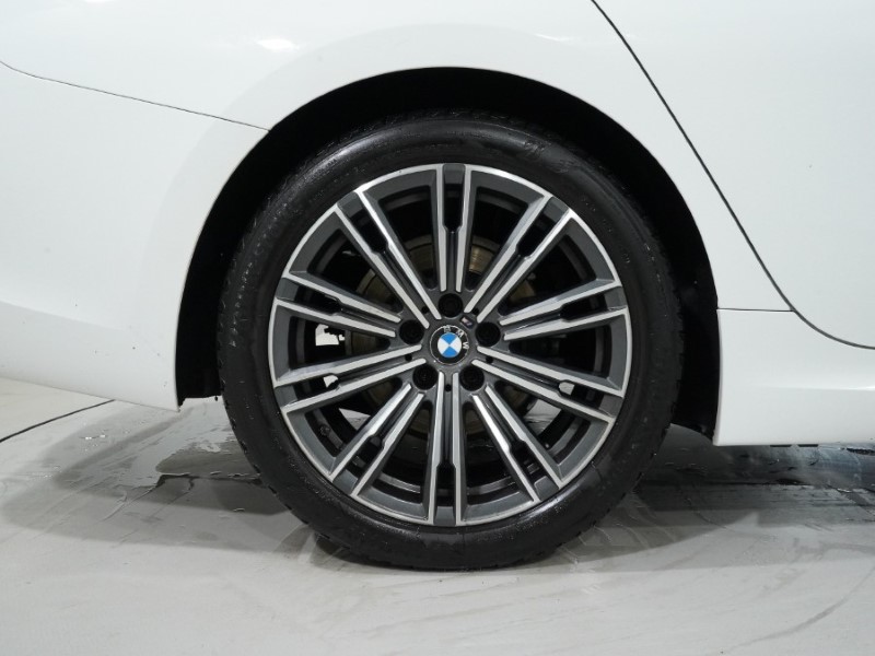 2022 (71) BMW 3 SERIES 320i M Sport 4dr Step Auto 4942418