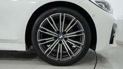2022 (71) BMW 3 SERIES 320i M Sport 4dr Step Auto 4942451