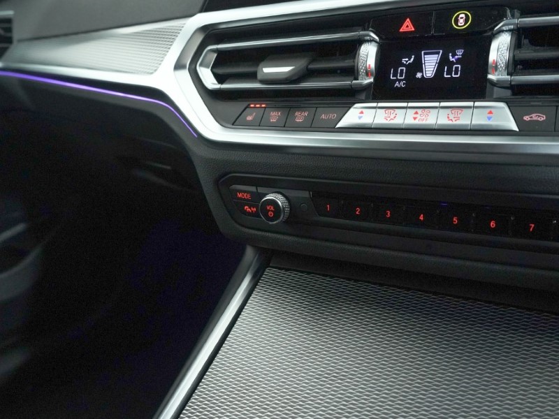 2022 (71) BMW 3 SERIES 320i M Sport 4dr Step Auto 4942432