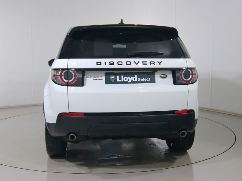 2016 (16) LAND ROVER DISCOVERY SPORT 2.0 TD4 180 HSE Black 5dr Auto 4958049