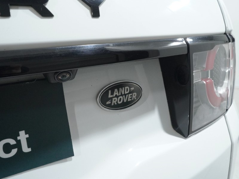 2016 (16) LAND ROVER DISCOVERY SPORT 2.0 TD4 180 HSE Black 5dr Auto 4957996