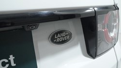 2016 (16) LAND ROVER DISCOVERY SPORT 2.0 TD4 180 HSE Black 5dr Auto 4957996