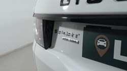 2016 (16) LAND ROVER DISCOVERY SPORT 2.0 TD4 180 HSE Black 5dr Auto 4957995