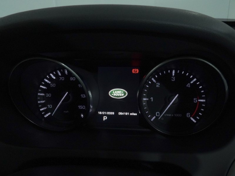 2016 (16) LAND ROVER DISCOVERY SPORT 2.0 TD4 180 HSE Black 5dr Auto 4958037