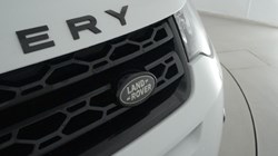 2016 (16) LAND ROVER DISCOVERY SPORT 2.0 TD4 180 HSE Black 5dr Auto 4958003