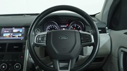 2016 (16) LAND ROVER DISCOVERY SPORT 2.0 TD4 180 HSE Black 5dr Auto 4958017