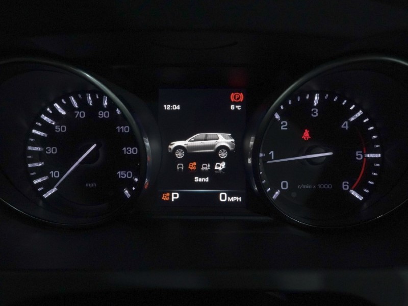 2016 (16) LAND ROVER DISCOVERY SPORT 2.0 TD4 180 HSE Black 5dr Auto 4958034