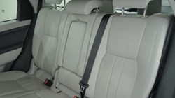 2016 (16) LAND ROVER DISCOVERY SPORT 2.0 TD4 180 HSE Black 5dr Auto 4958000