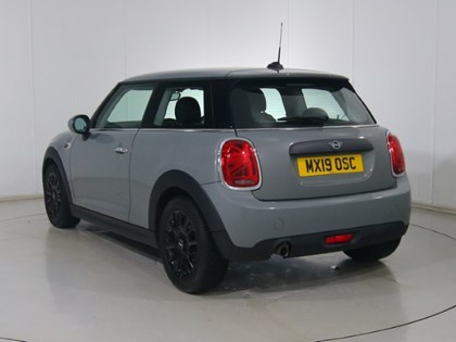 2019 (19) MINI HATCHBACK 1.5 One Classic II 3dr
