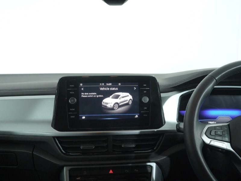 2022 (72) VOLKSWAGEN T-ROC 1.0 TSI Life 5dr 4968957