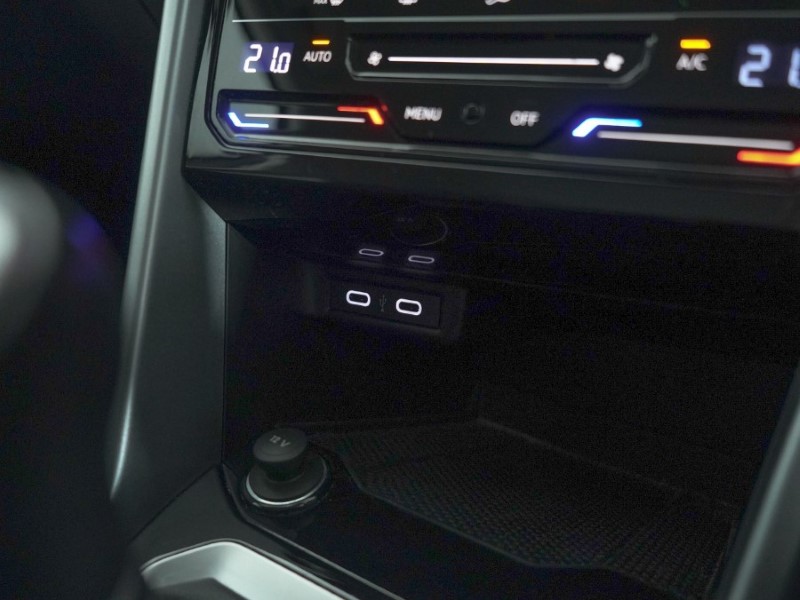 2022 (72) VOLKSWAGEN T-ROC 1.0 TSI Life 5dr 4968967