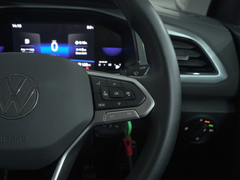 2022 (72) VOLKSWAGEN T-ROC 1.0 TSI Life 5dr 4968961