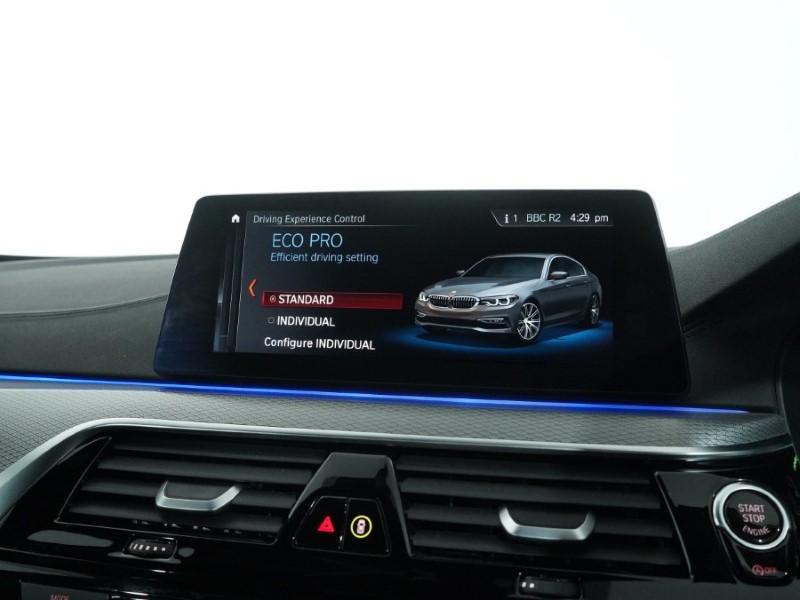 2018 (18) BMW 5 SERIES 540i xDrive M Sport 4dr Auto 4970771