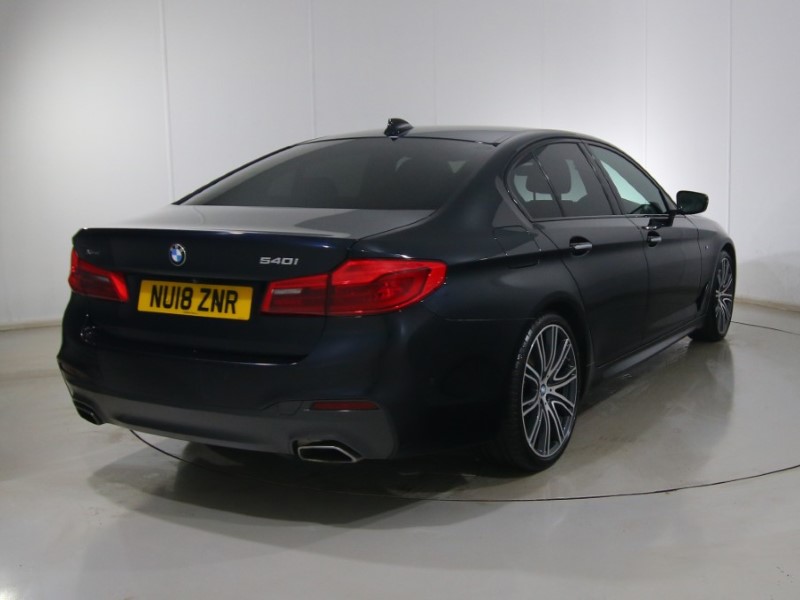 2018 (18) BMW 5 SERIES 540i xDrive M Sport 4dr Auto 5083632