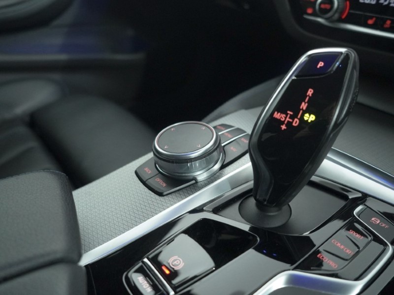 2018 (18) BMW 5 SERIES 540i xDrive M Sport 4dr Auto 4970767