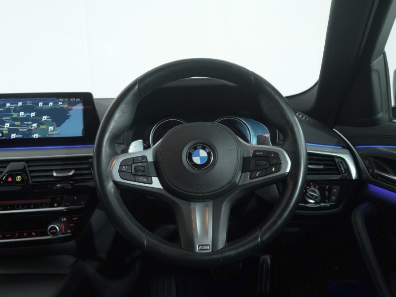 2018 (18) BMW 5 SERIES 540i xDrive M Sport 4dr Auto 4970746