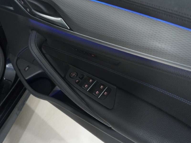 2018 (18) BMW 5 SERIES 540i xDrive M Sport 4dr Auto 4970751