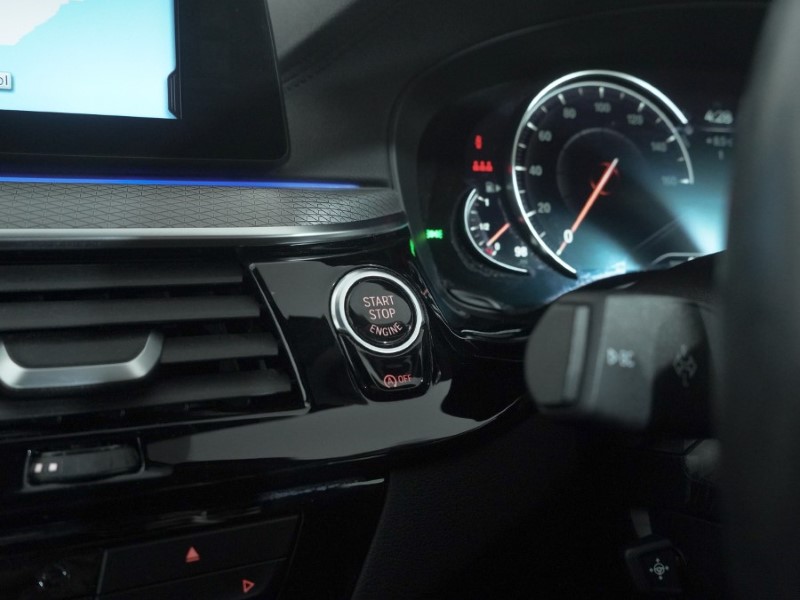 2018 (18) BMW 5 SERIES 540i xDrive M Sport 4dr Auto 4970761