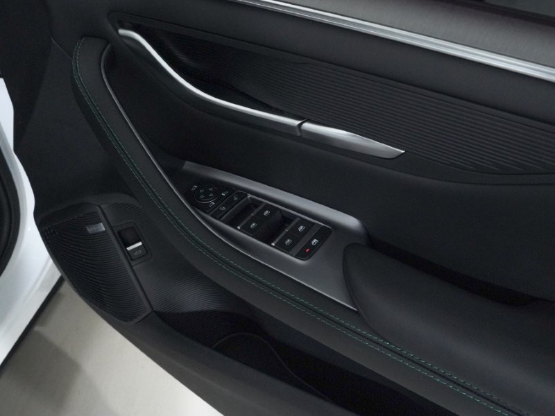 2026 (75) BYD SEAL U 1.5 DM-i AWD Design 5dr Auto 4956230