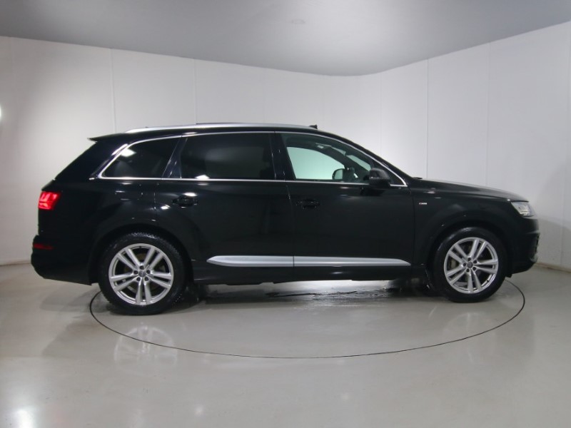 2018 (68) AUDI Q7 50 TDI Quattro S Line 5dr Tiptronic 4963385