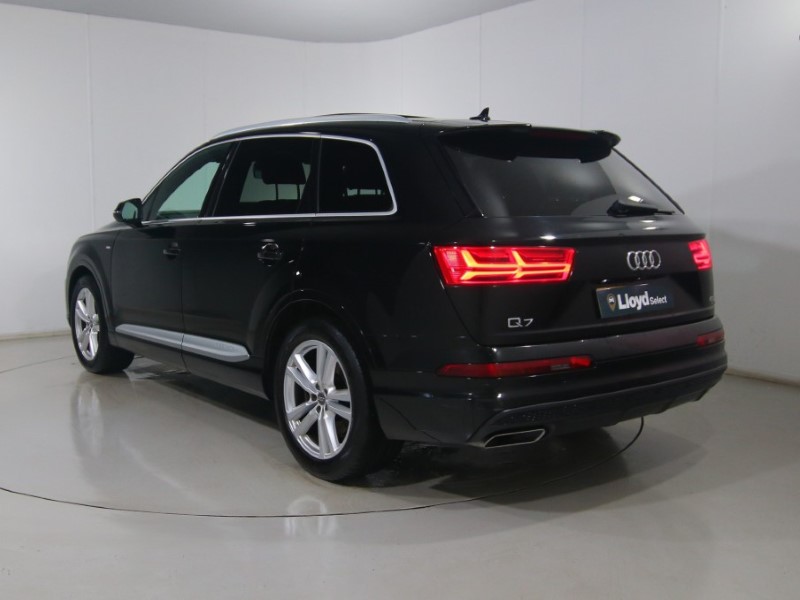 2018 (68) AUDI Q7 50 TDI Quattro S Line 5dr Tiptronic