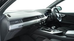 2018 (68) AUDI Q7 50 TDI Quattro S Line 5dr Tiptronic 4963321