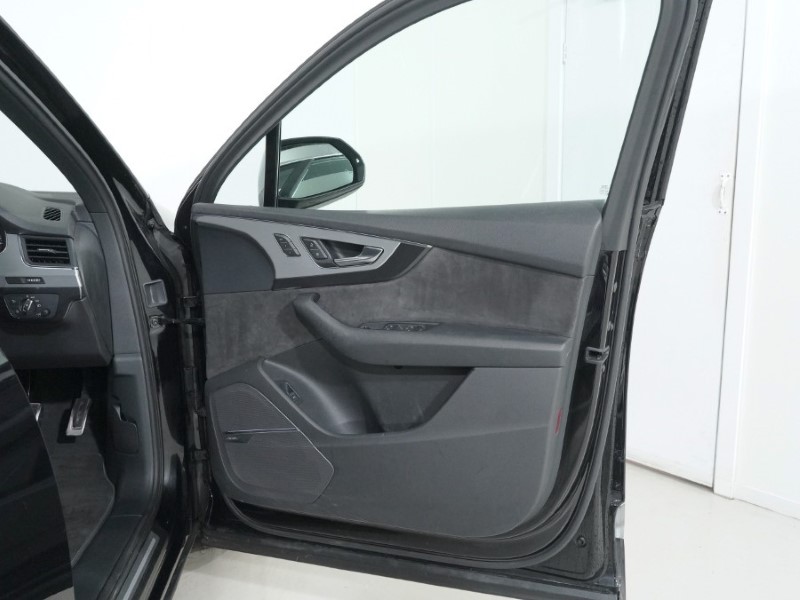 2018 (68) AUDI Q7 50 TDI Quattro S Line 5dr Tiptronic 4963333