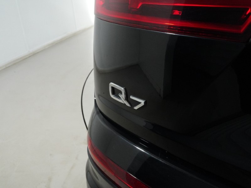 2018 (68) AUDI Q7 50 TDI Quattro S Line 5dr Tiptronic 4963316