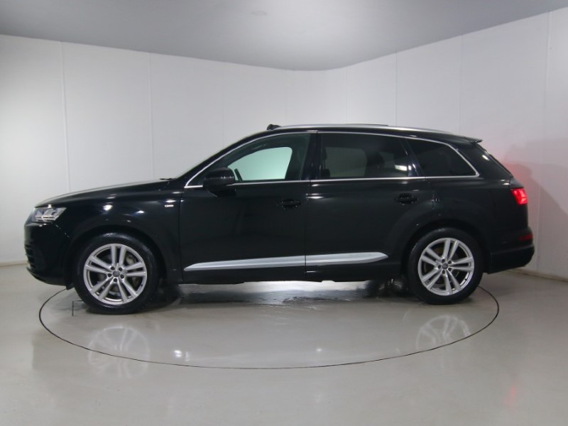 2018 (68) AUDI Q7 50 TDI Quattro S Line 5dr Tiptronic 4963381