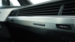 2018 (68) AUDI Q7 50 TDI Quattro S Line 5dr Tiptronic 4963356