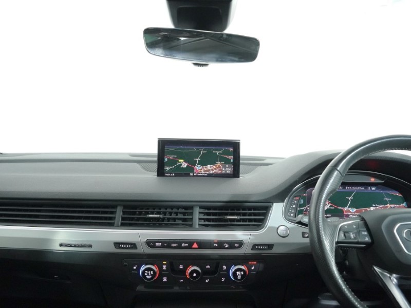 2018 (68) AUDI Q7 50 TDI Quattro S Line 5dr Tiptronic 4963371