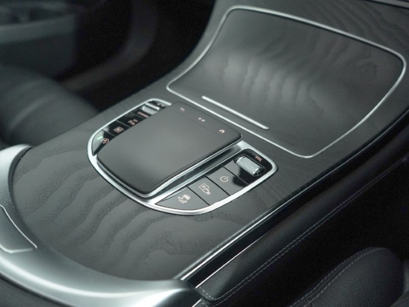 2020 (70) MERCEDES-BENZ GLC 300d 4Matic AMG Line Premium Pls 5dr 9G-Tronic 4984039