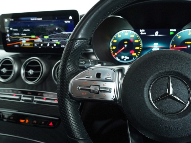 2020 (70) MERCEDES-BENZ GLC 300d 4Matic AMG Line Premium Pls 5dr 9G-Tronic 4984030