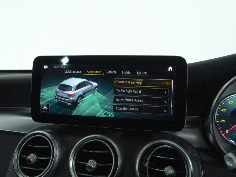 2020 (70) MERCEDES-BENZ GLC 300d 4Matic AMG Line Premium Pls 5dr 9G-Tronic 4984049