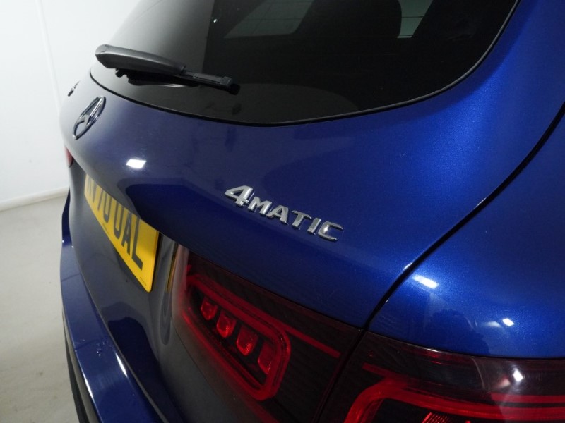 2020 (70) MERCEDES-BENZ GLC 300d 4Matic AMG Line Premium Pls 5dr 9G-Tronic 4984000