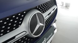 2020 (70) MERCEDES-BENZ GLC 300d 4Matic AMG Line Premium Pls 5dr 9G-Tronic 4984023