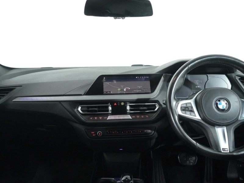 2020 (70) BMW 1 SERIES 118i M Sport 5dr Step Auto 4960156