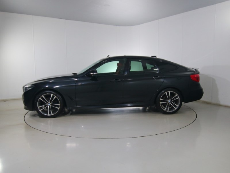 2017 (17) BMW 3 SERIES 320d [190] M Sport 5dr Step Auto [Business Media] 4973528