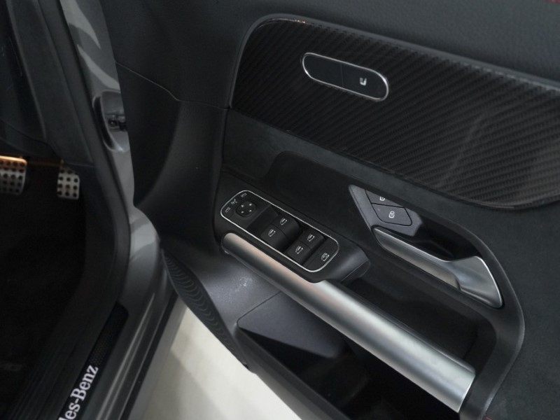 2023 (23) MERCEDES-BENZ GLA 200 AMG Line Executive 5dr Auto 4964736