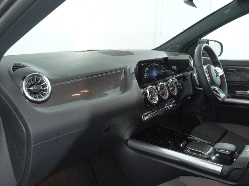 2023 (23) MERCEDES-BENZ GLA 200 AMG Line Executive 5dr Auto 4964748