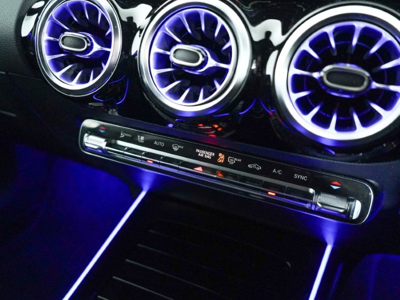 2023 (23) MERCEDES-BENZ GLA 200 AMG Line Executive 5dr Auto 4964759