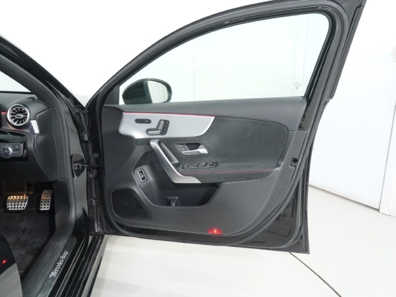 2021 (70) MERCEDES-BENZ A CLASS A200d AMG Line Premium Plus 4dr Auto 4983260