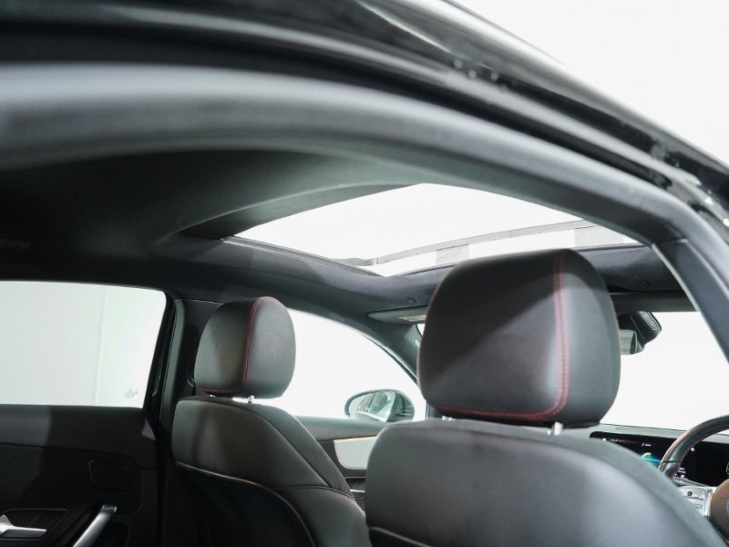 2021 (70) MERCEDES-BENZ A CLASS A200d AMG Line Premium Plus 4dr Auto 4983251