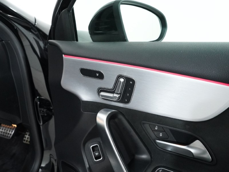 2021 (70) MERCEDES-BENZ A CLASS A200d AMG Line Premium Plus 4dr Auto 4983262