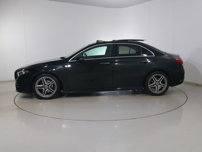 2021 (70) MERCEDES-BENZ A CLASS A200d AMG Line Premium Plus 4dr Auto 4983293