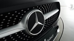 2021 (70) MERCEDES-BENZ A CLASS A200d AMG Line Premium Plus 4dr Auto 4983257